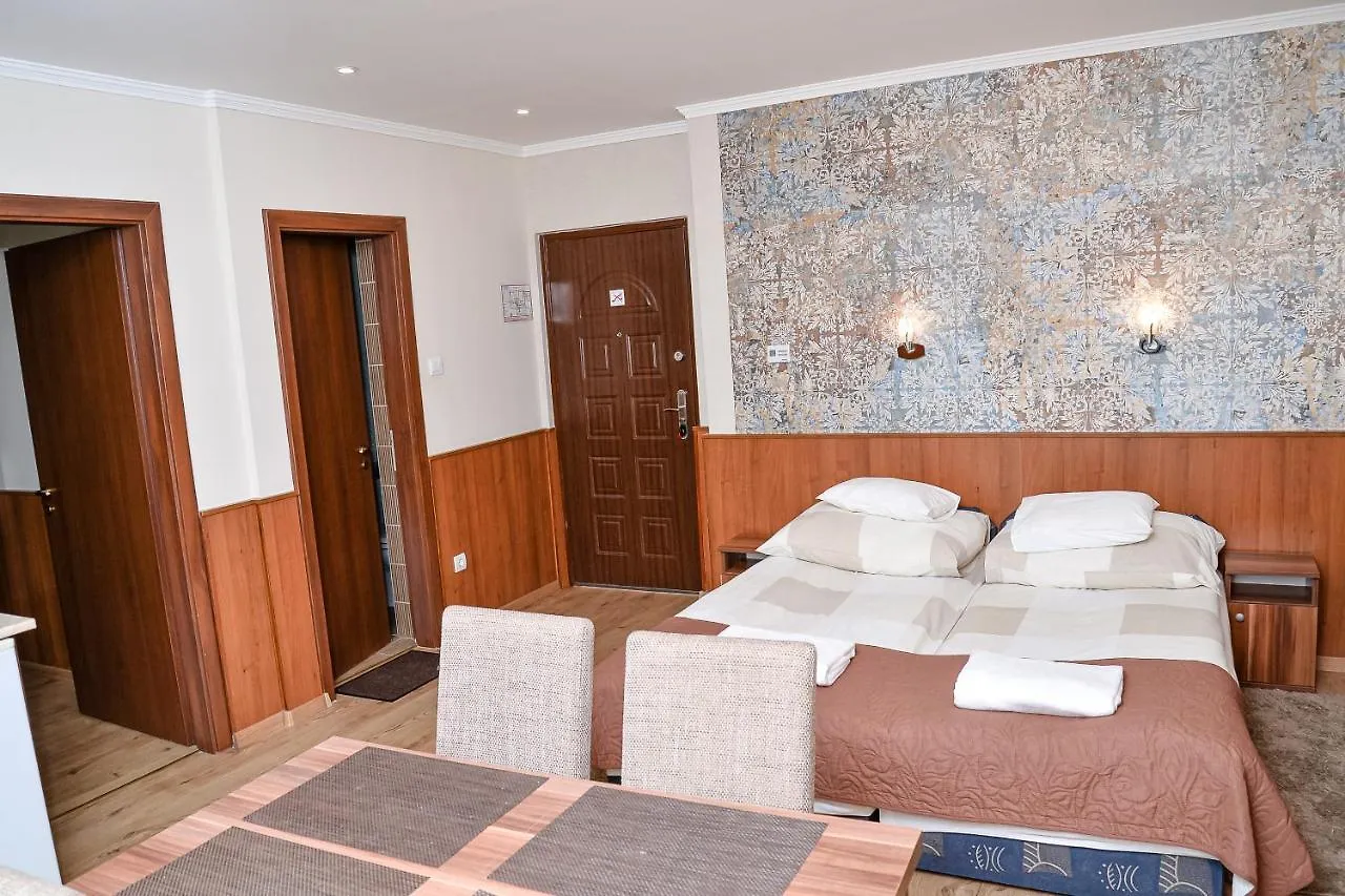 Media Panzio Es Apartmanhaz Hajdúszoboszló