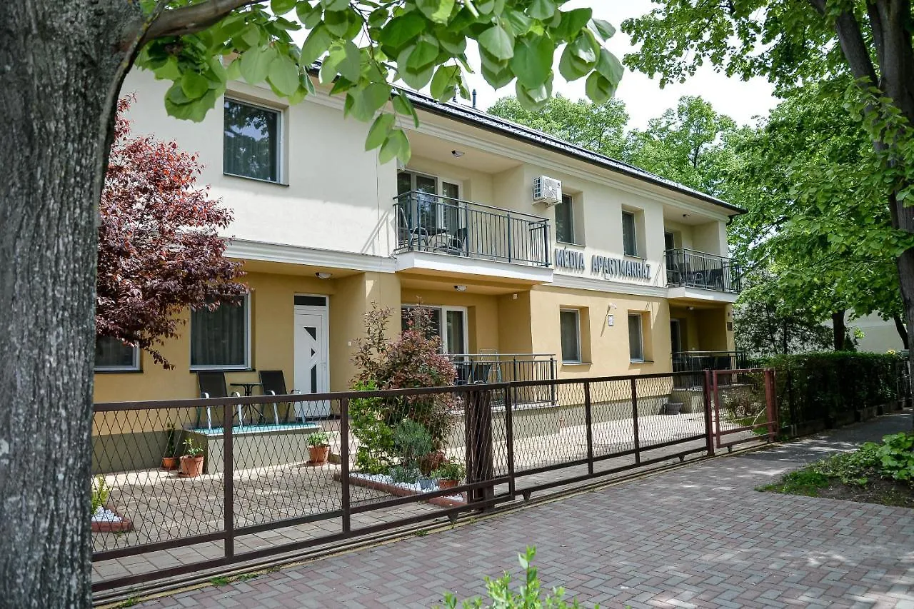 *** بيت ضيافة Media Panzio Es Apartmanhaz Hajdúszoboszló المجر
